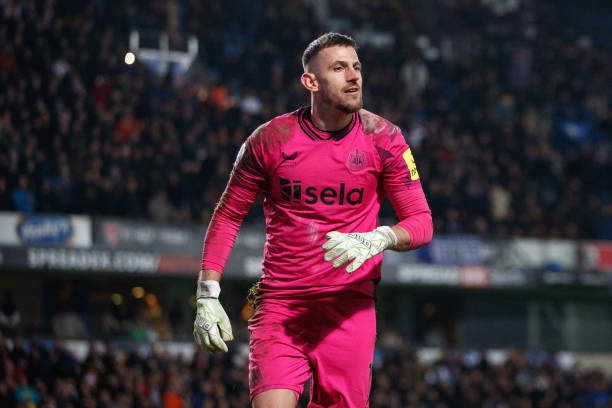 对抗性成为 对抗性成为