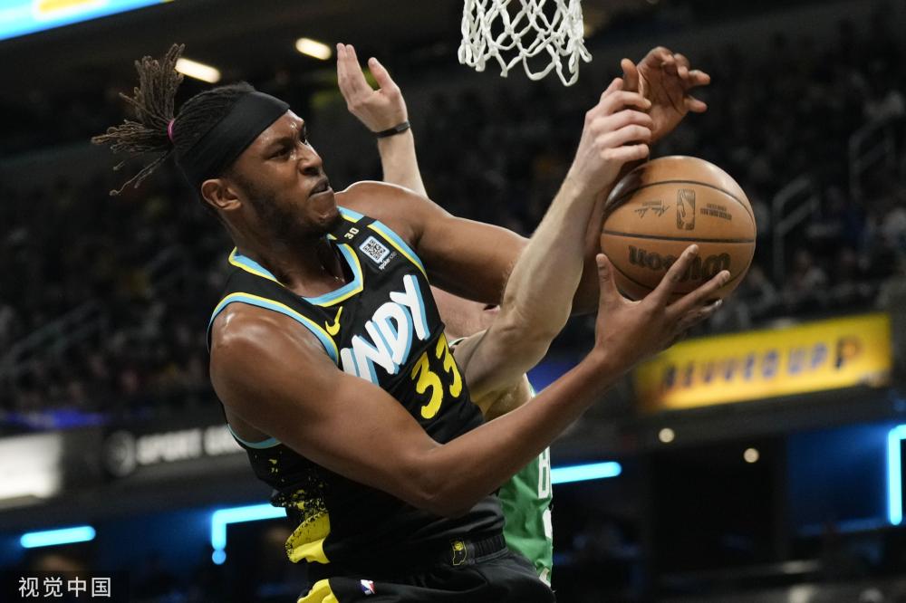 动都受到球 动都受到球